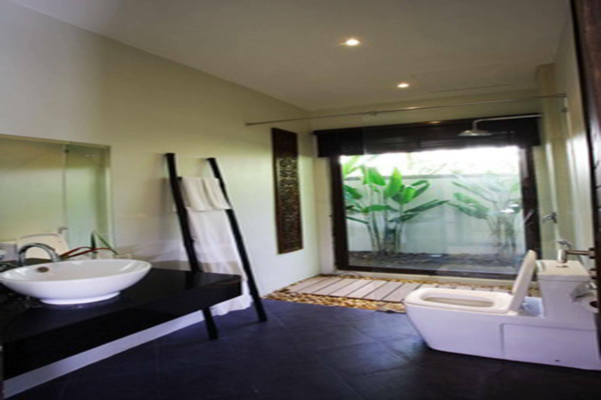 Villa Lombok By Holiplanet Rawai Eksteriør billede